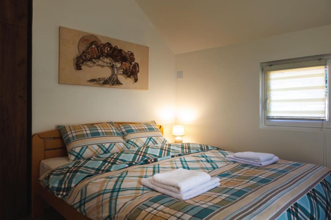 Apartmani Dordevic Golubac Extérieur photo