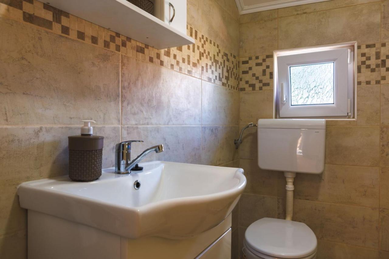 Apartmani Dordevic Golubac Extérieur photo