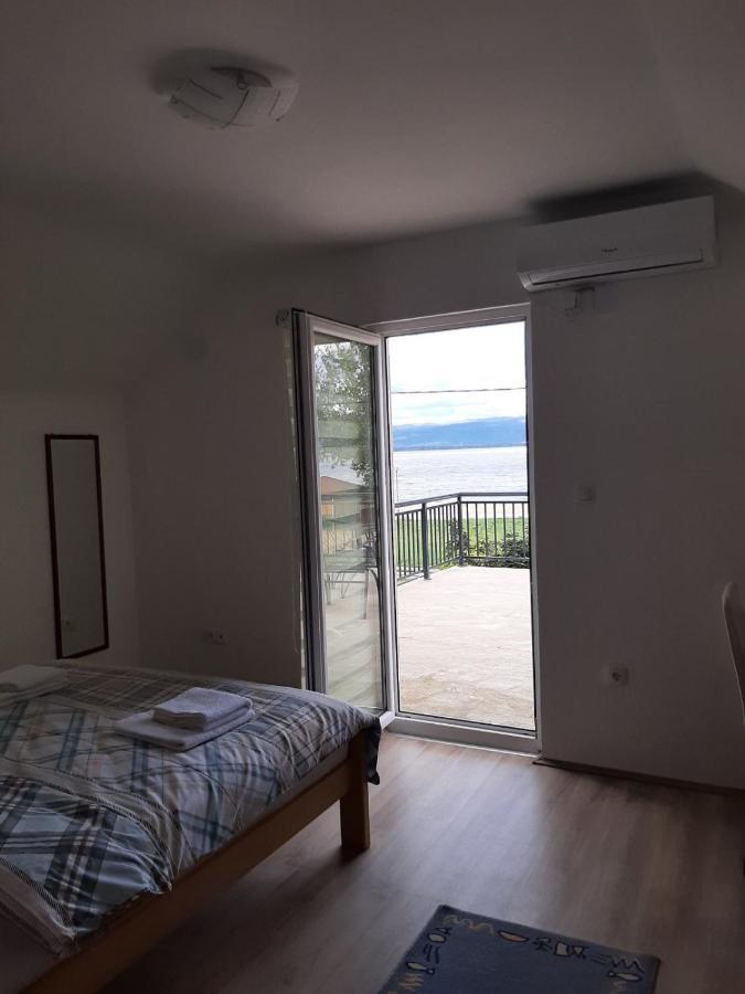 Apartmani Dordevic Golubac Extérieur photo